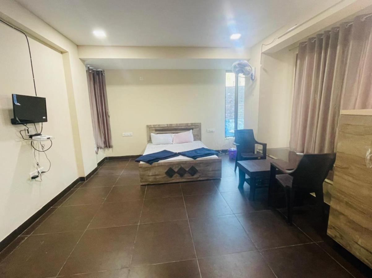 Bliss Rooms Alībāg Εξωτερικό φωτογραφία