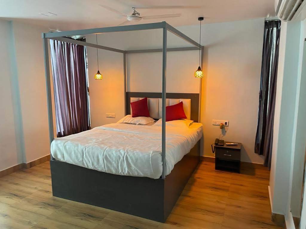 Bliss Rooms Alībāg Εξωτερικό φωτογραφία